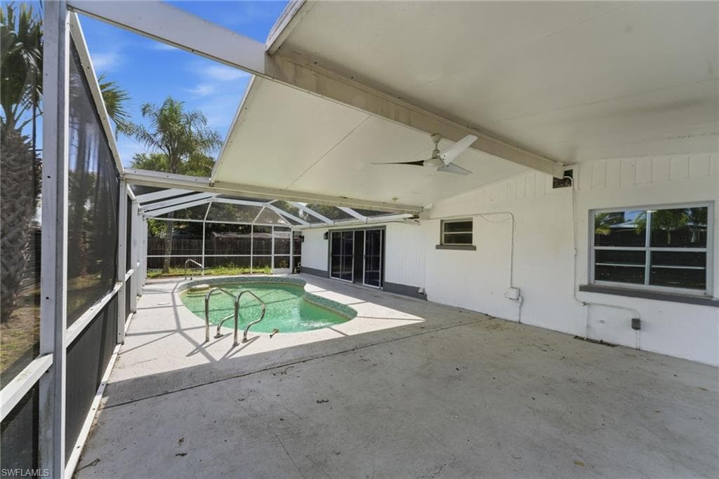 1637 Winkler AVE-33