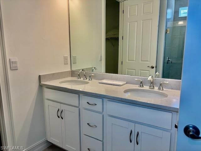 28318 CAPTIVA SHELL LOOP-17