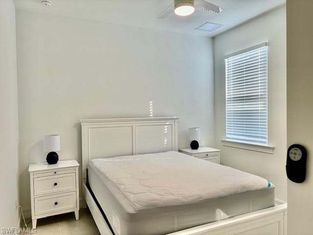 28318 CAPTIVA SHELL LOOP-12