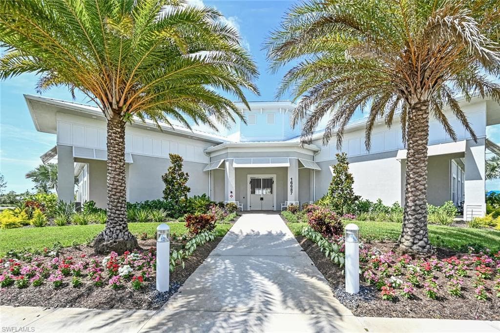28318 CAPTIVA SHELL LOOP-25