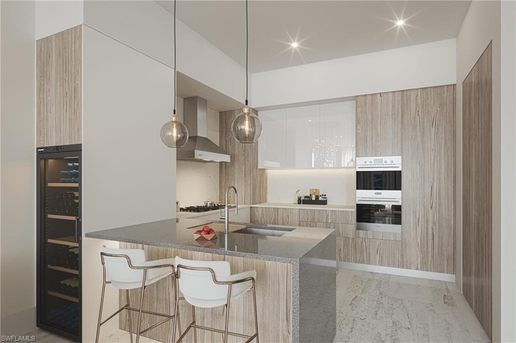 2583 1st ST 1102-14