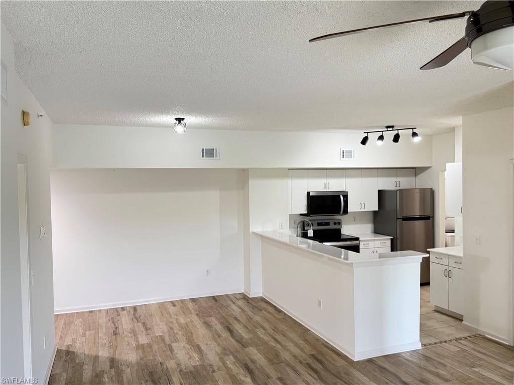 1830 Florida Club CIR 4304-5