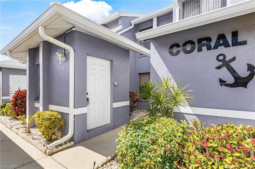 4620 SE 5th PL 206-2
