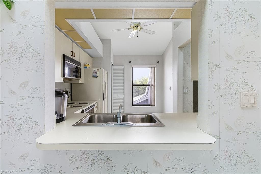 4620 SE 5th PL 206-5