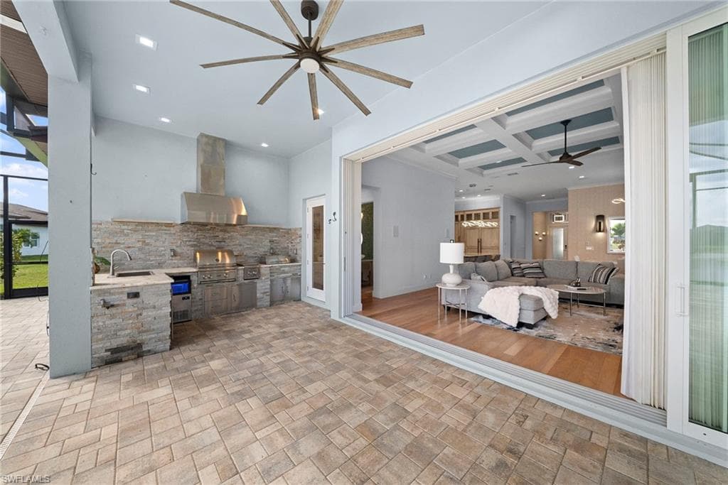 3721 Sapphire Cove CIR-32