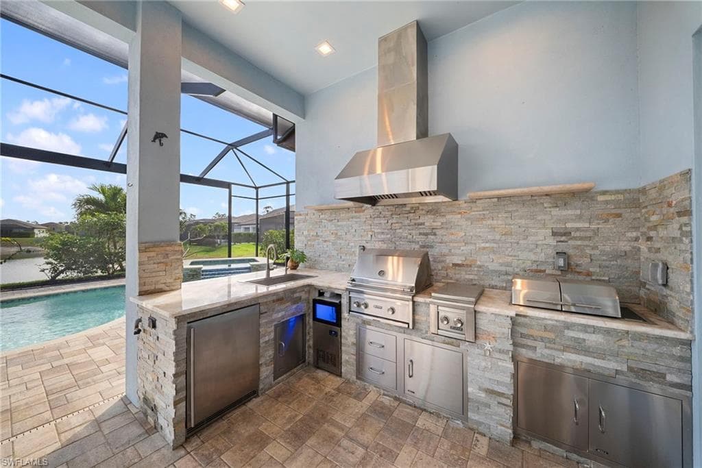 3721 Sapphire Cove CIR-33