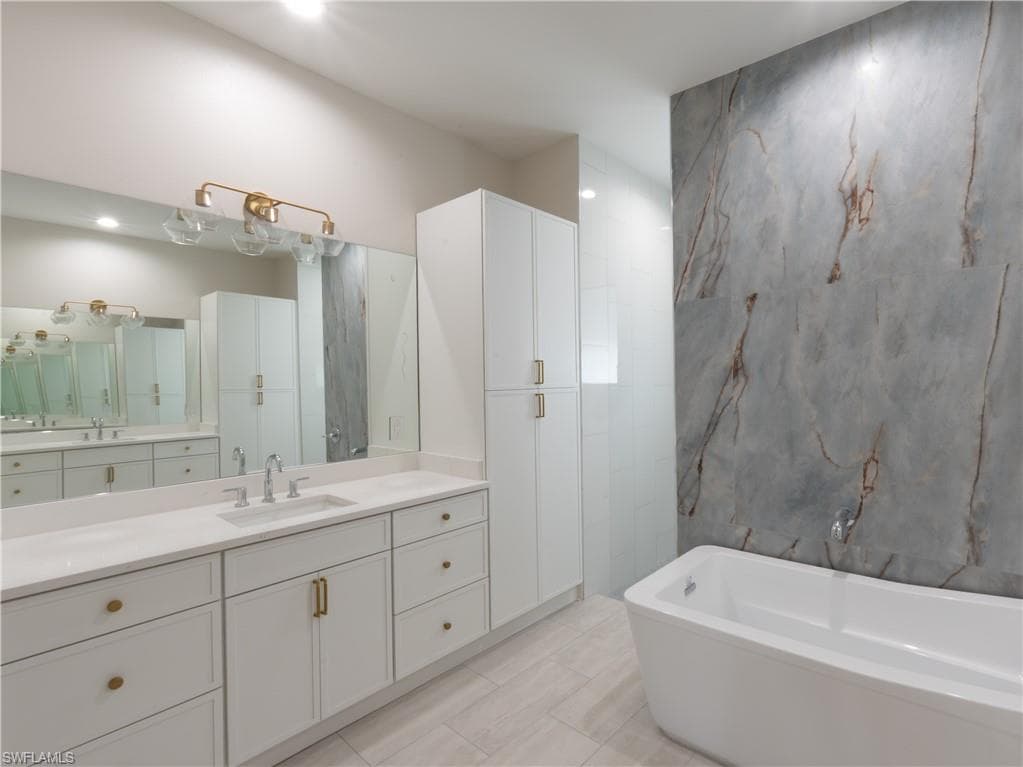 1257 22nd AVE N-27