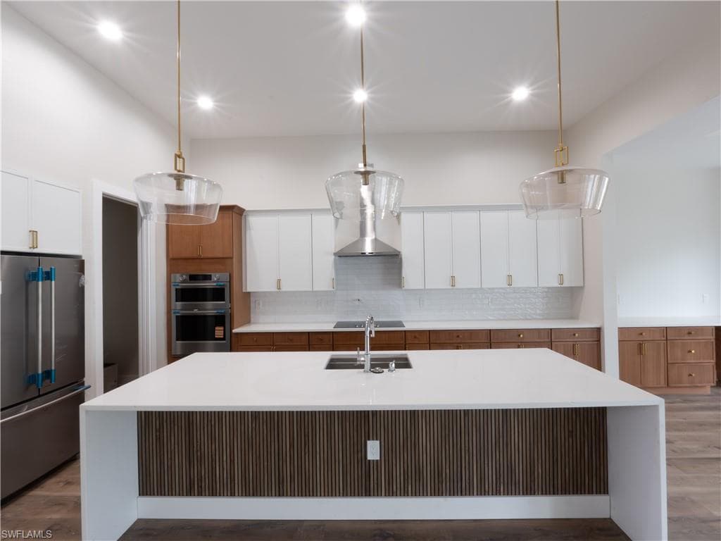 1257 22nd AVE N-11