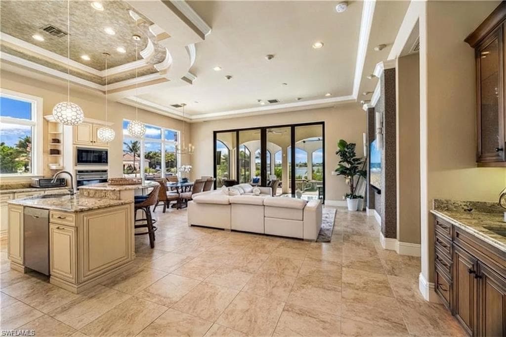 11777 Via Savona CT-5