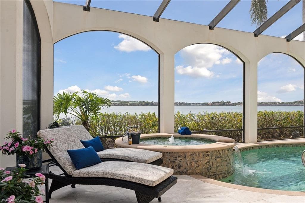 11777 Via Savona CT-18