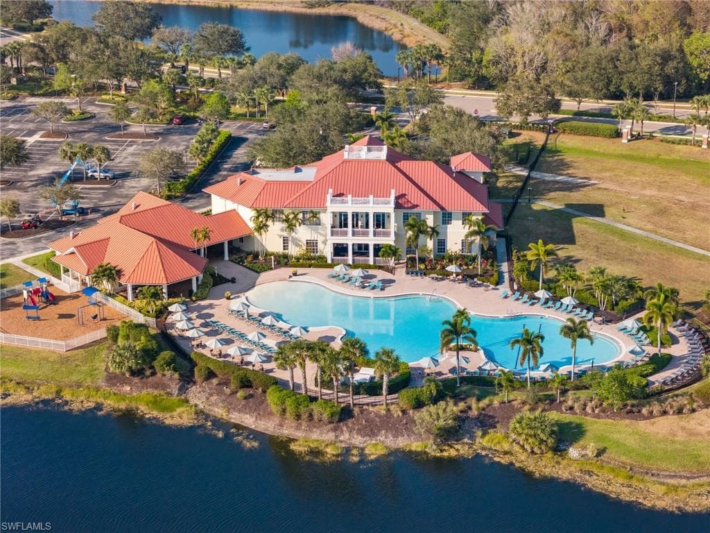 16040 Herons View DR-44