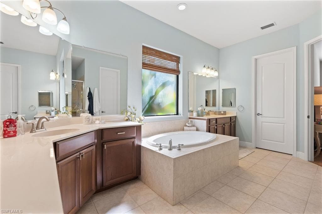 16040 Herons View DR-25