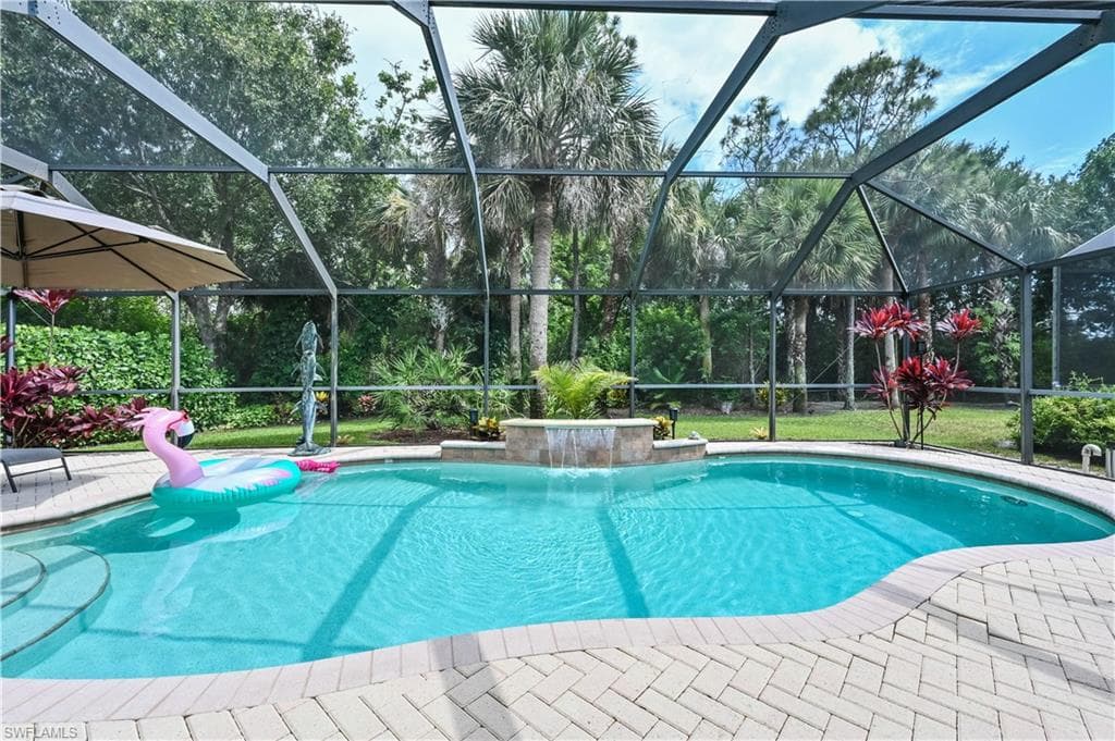 6453 Autumn Woods BLVD-19