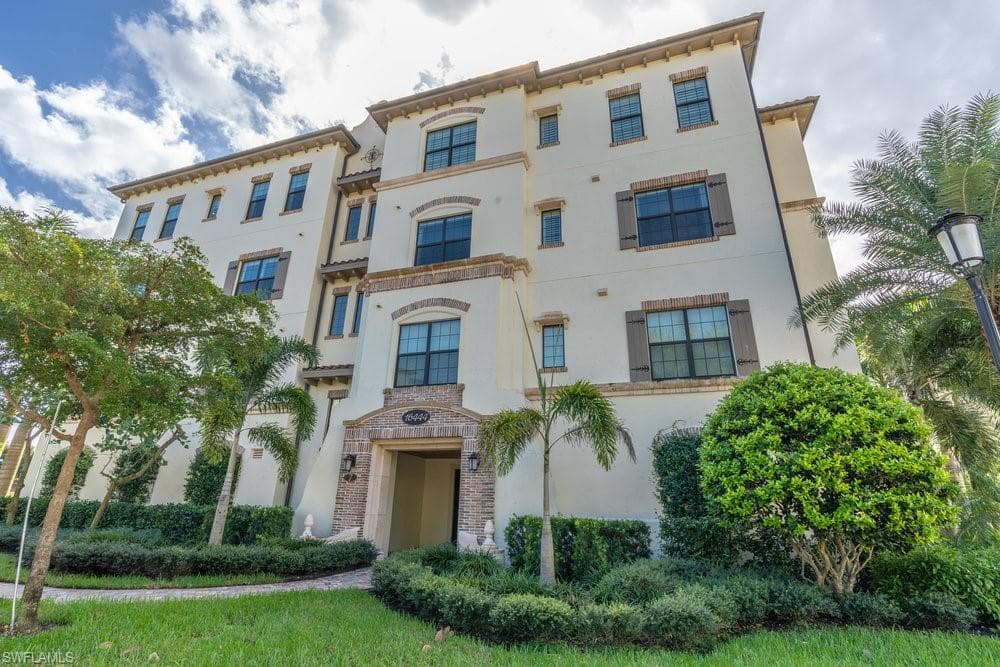 16444 Carrara WAY 101-24