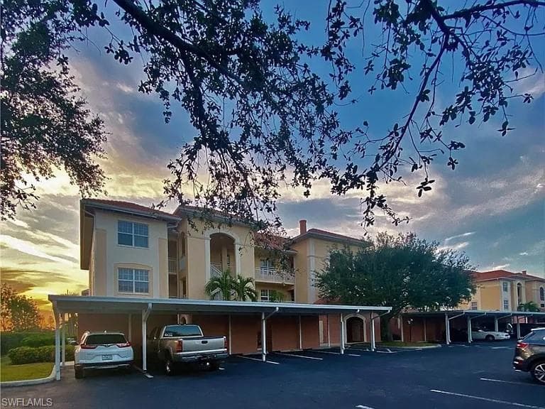 1141 Van Loon Commons CIR 102-17