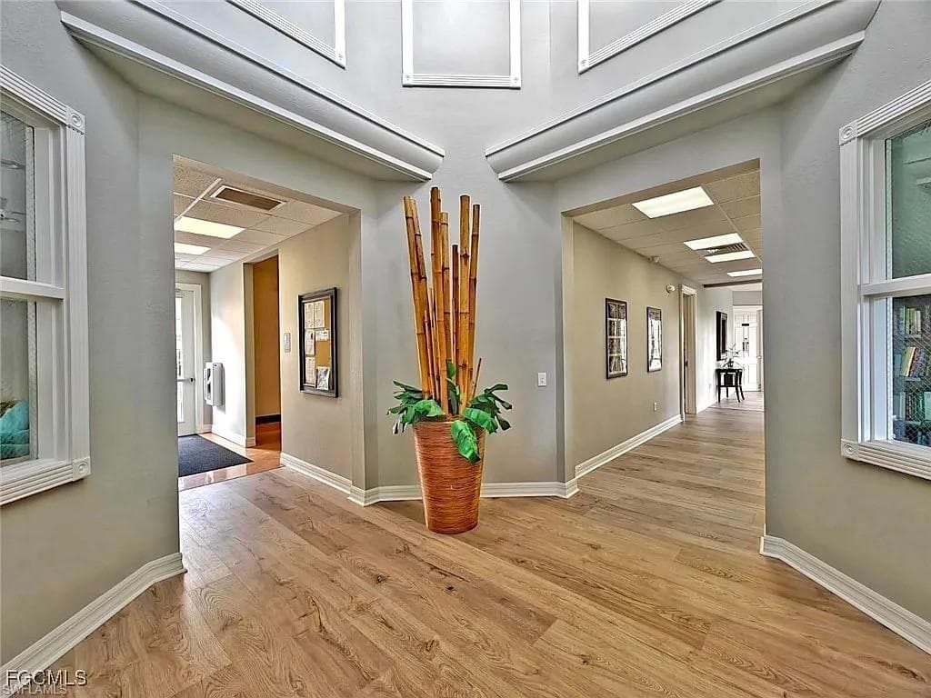 1141 Van Loon Commons CIR 102-12