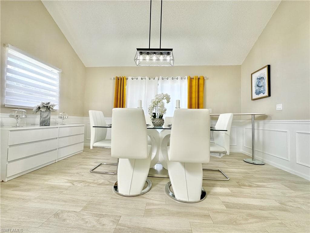 3639 Kent DR-11