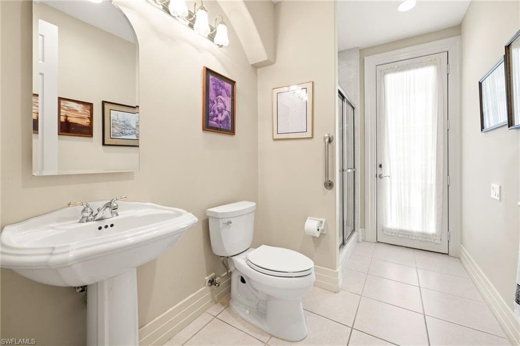 5215 Old Gallows WAY-42