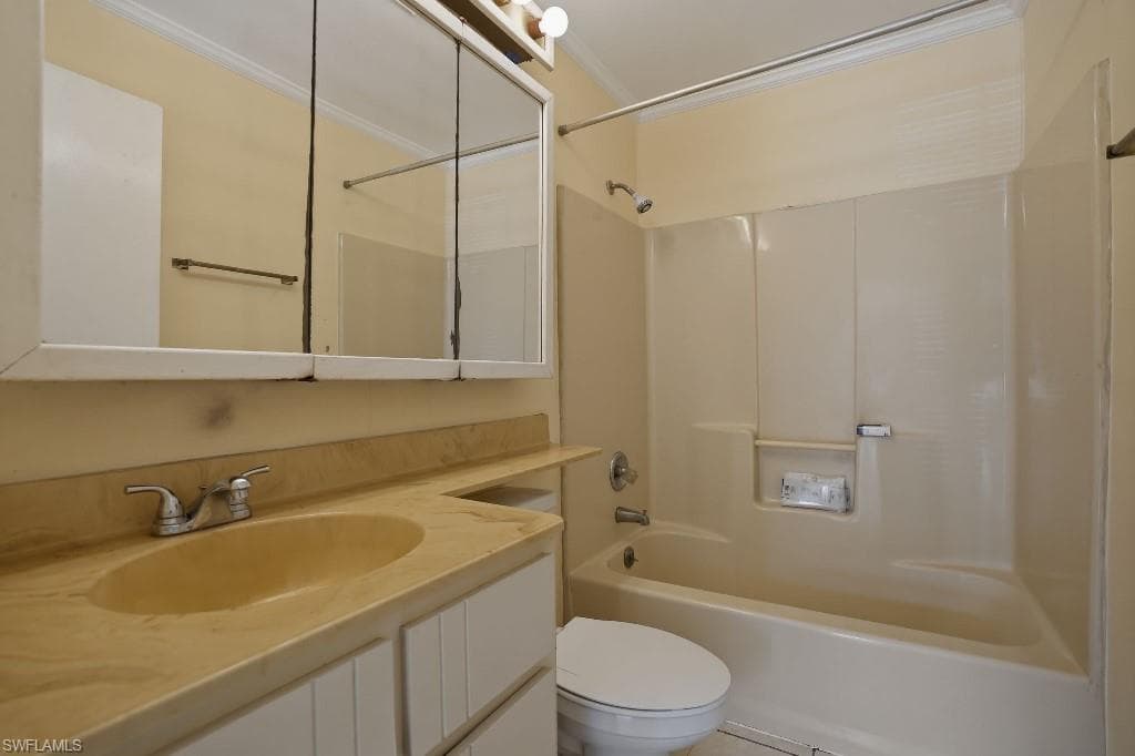 5369 Treetops DR M102-8