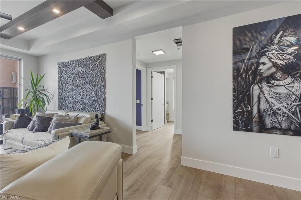 2743 1st ST 904-9