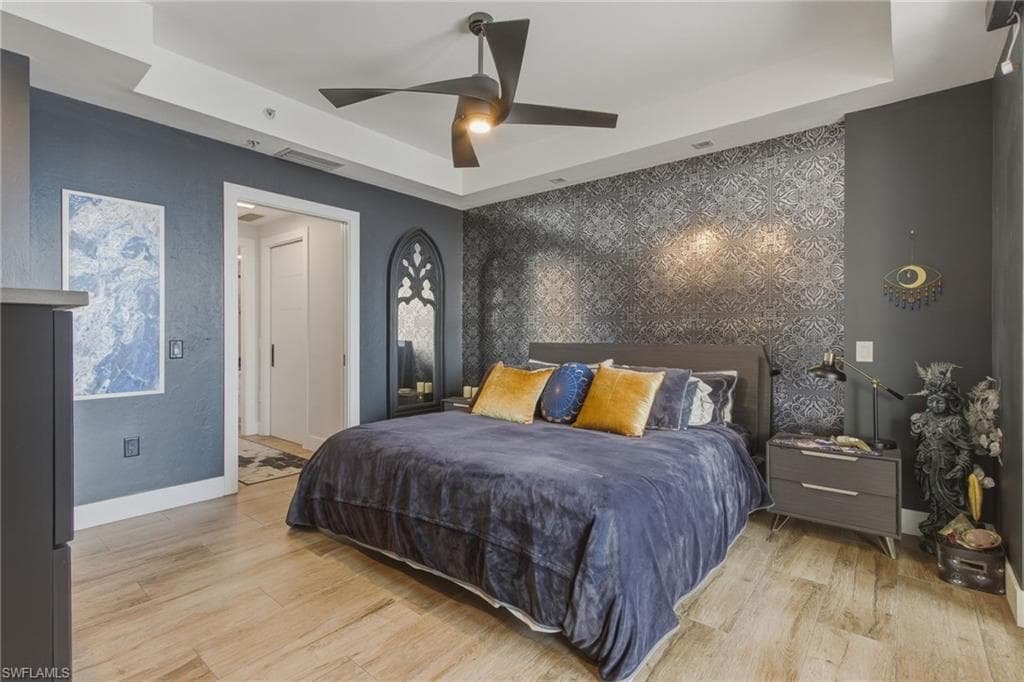 2743 1st ST 904-19