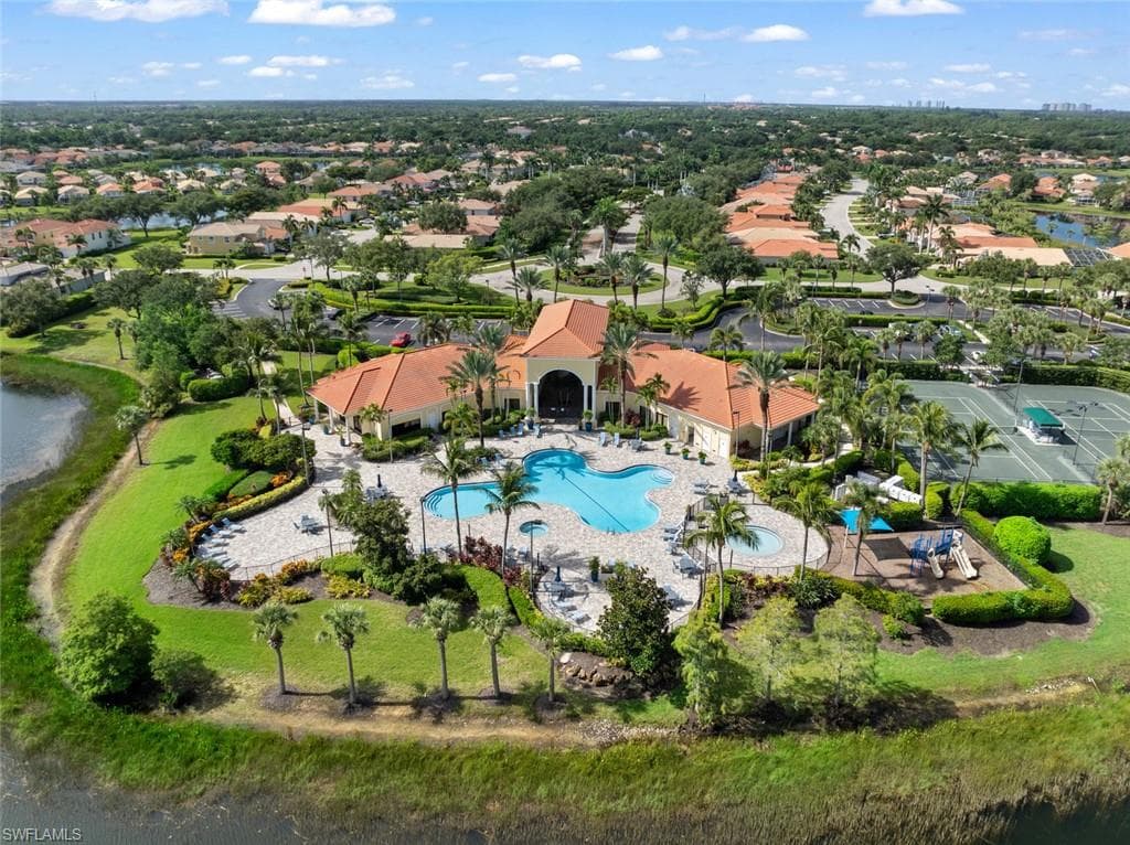 19742 Villa Rosa LOOP-41