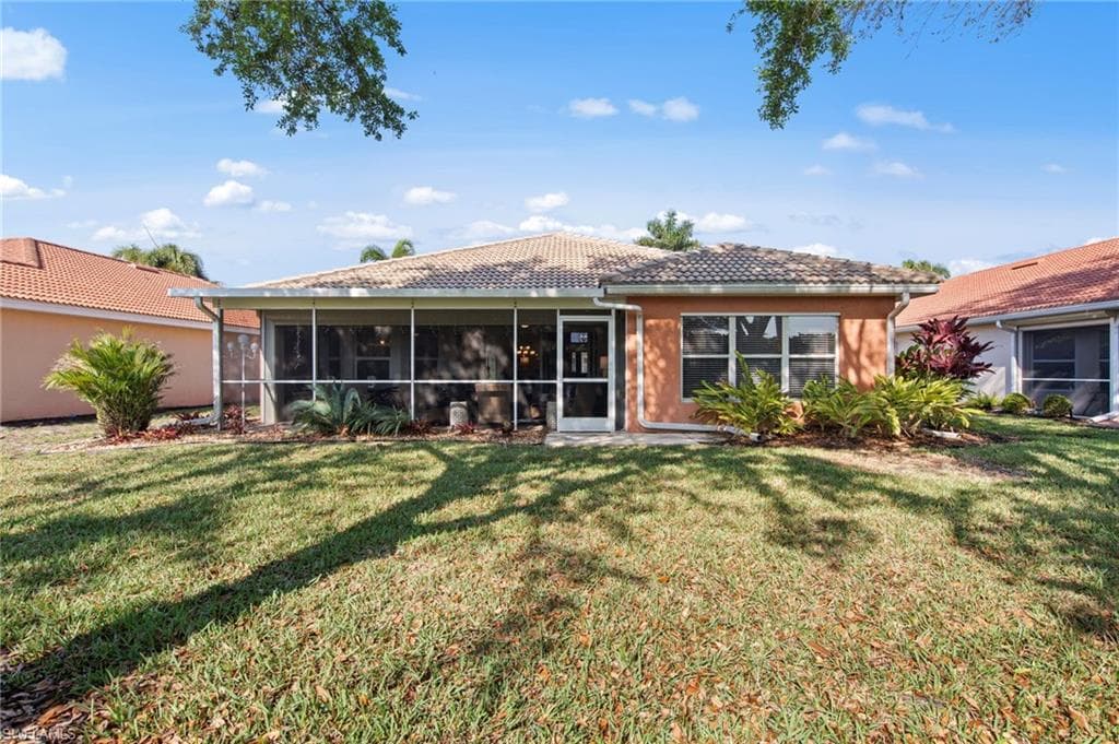 19742 Villa Rosa LOOP-35