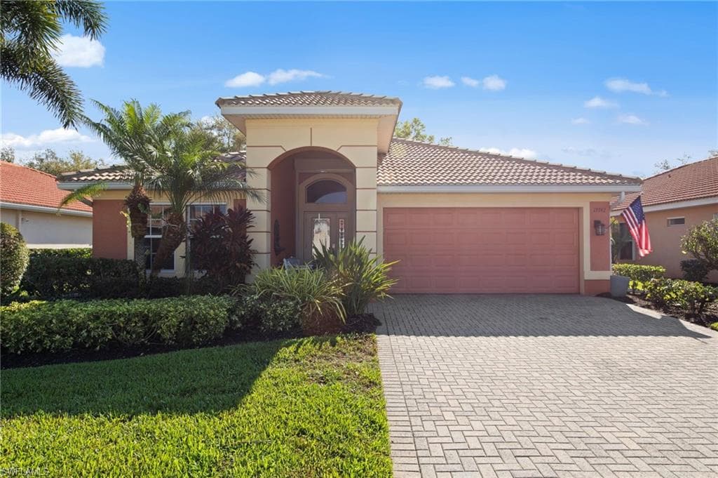 19742 Villa Rosa LOOP-8