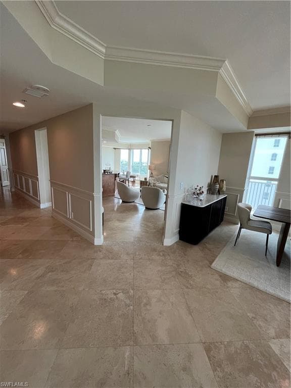285 Grande WAY 701-5