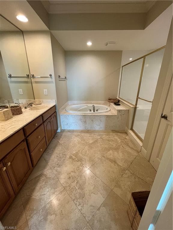 285 Grande WAY 701-18
