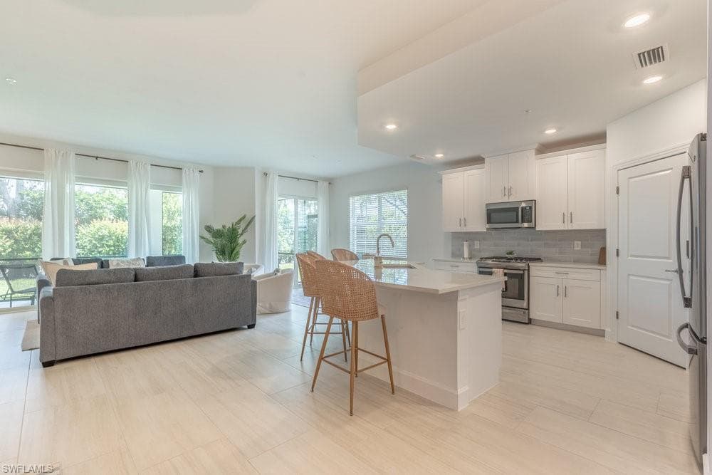 16903 Fairgrove WAY 102-4