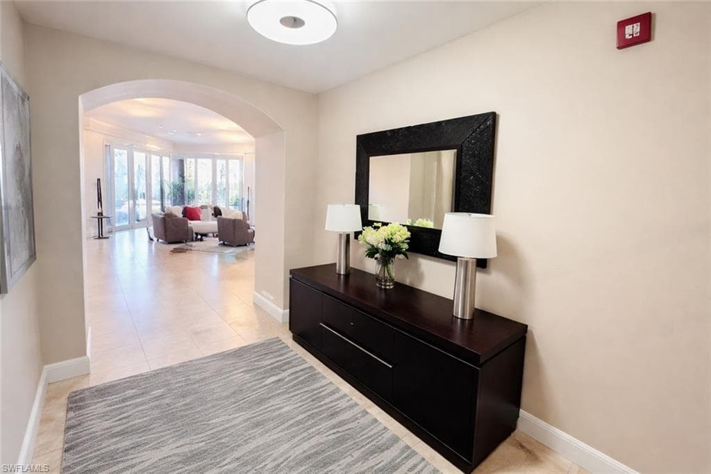 2547 Marquesa Royale LN 3-201-12