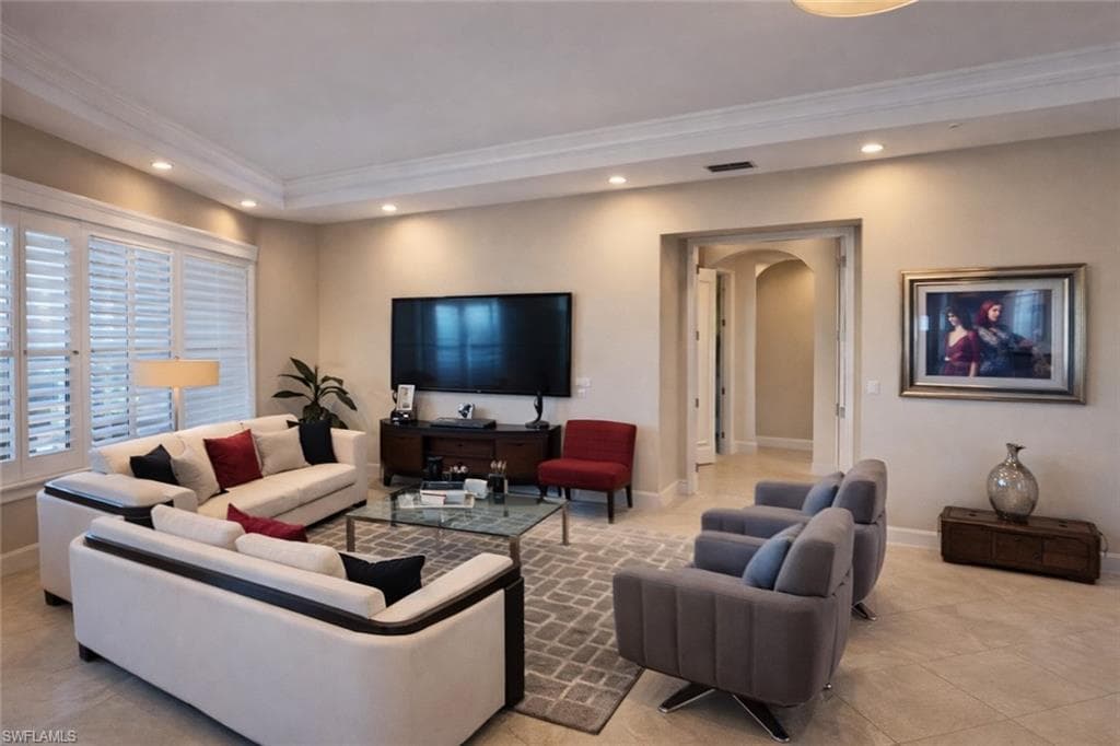 2547 Marquesa Royale LN 3-201-3