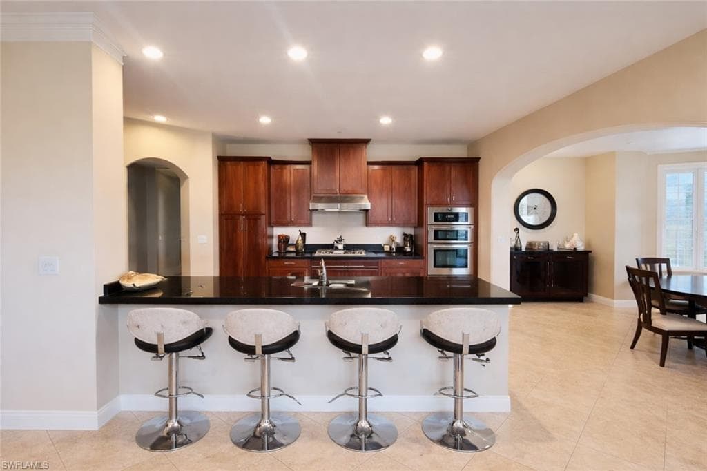 2547 Marquesa Royale LN 3-201-9