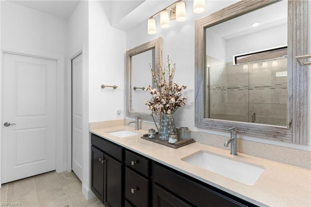 1746 Terreno BLVD-23