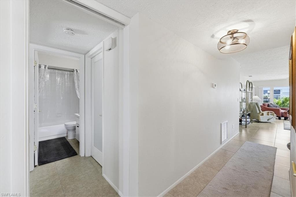 4231 SE 19th PL 2J-23