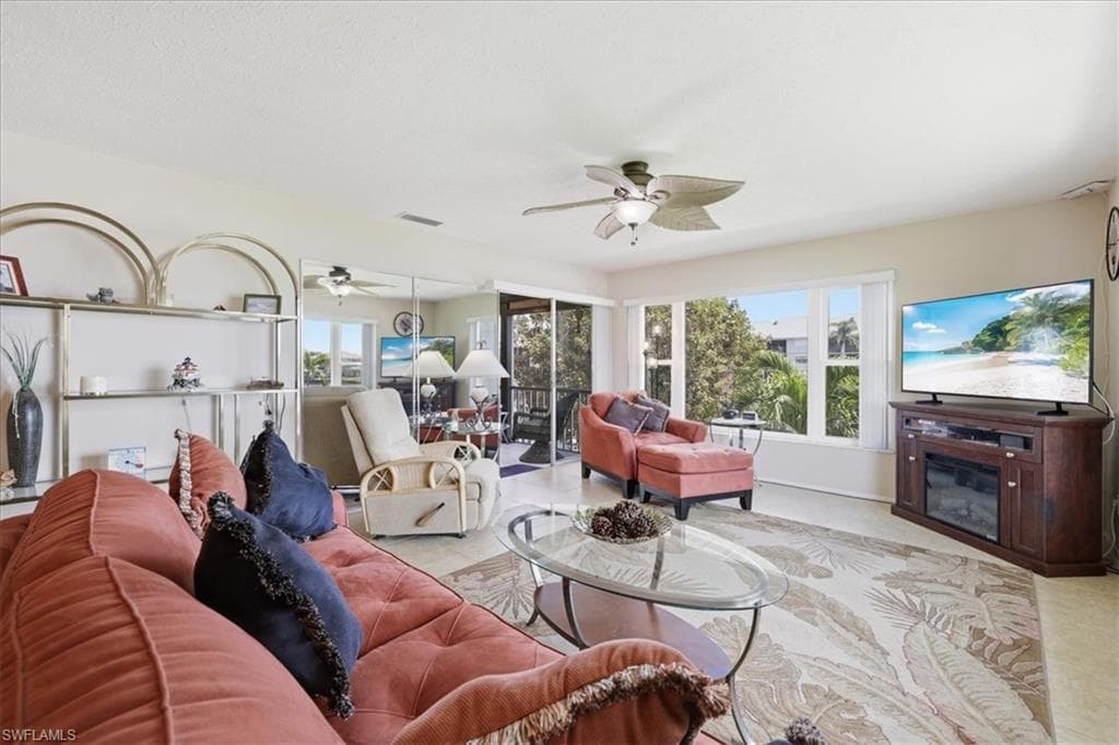 4231 SE 19th PL 2J-14