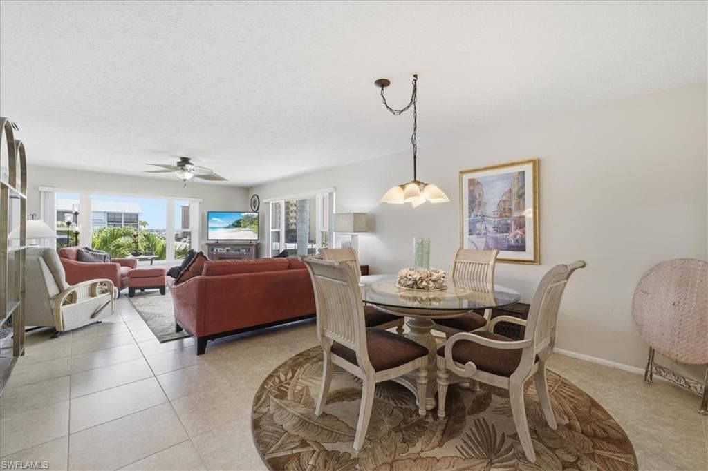 4231 SE 19th PL 2J-15