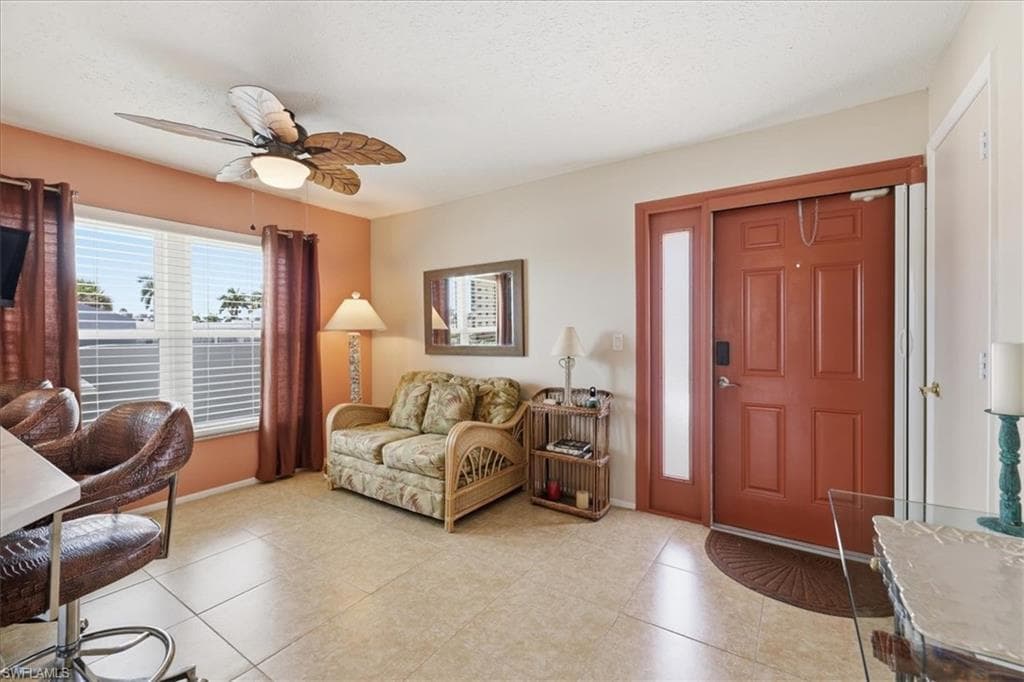 4231 SE 19th PL 2J-11