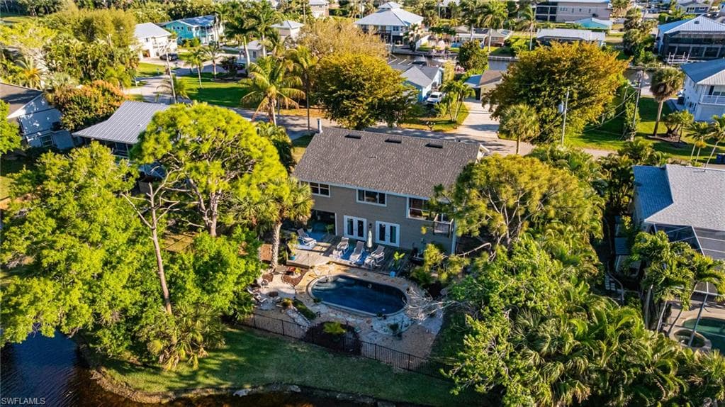 4730 Pembrooke LN-46