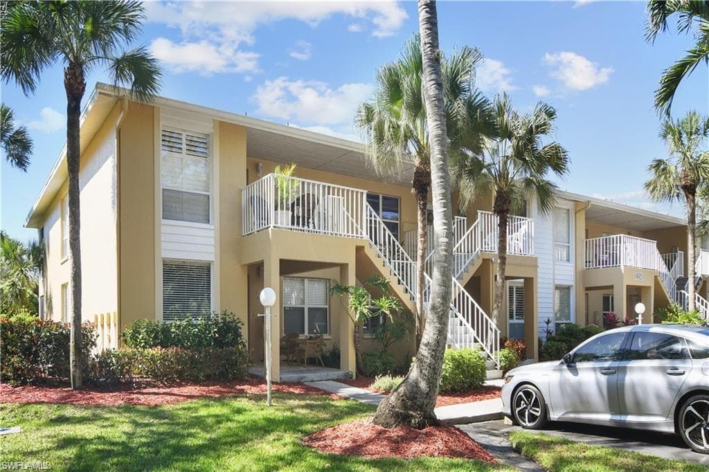 1250 Yesica Ann CIR E102-1