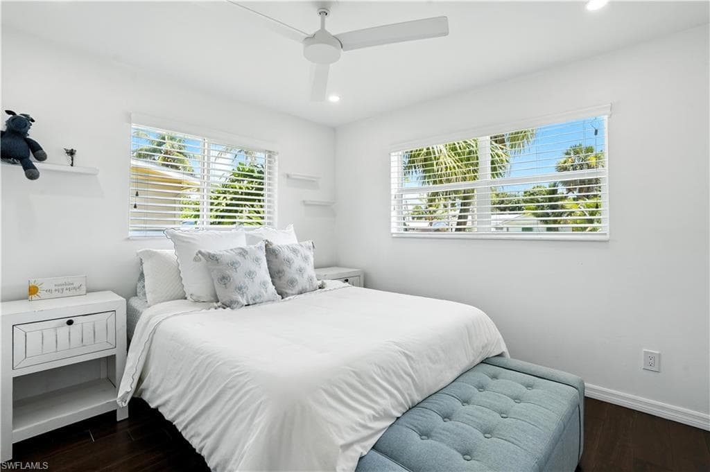1063 22nd AVE N-20