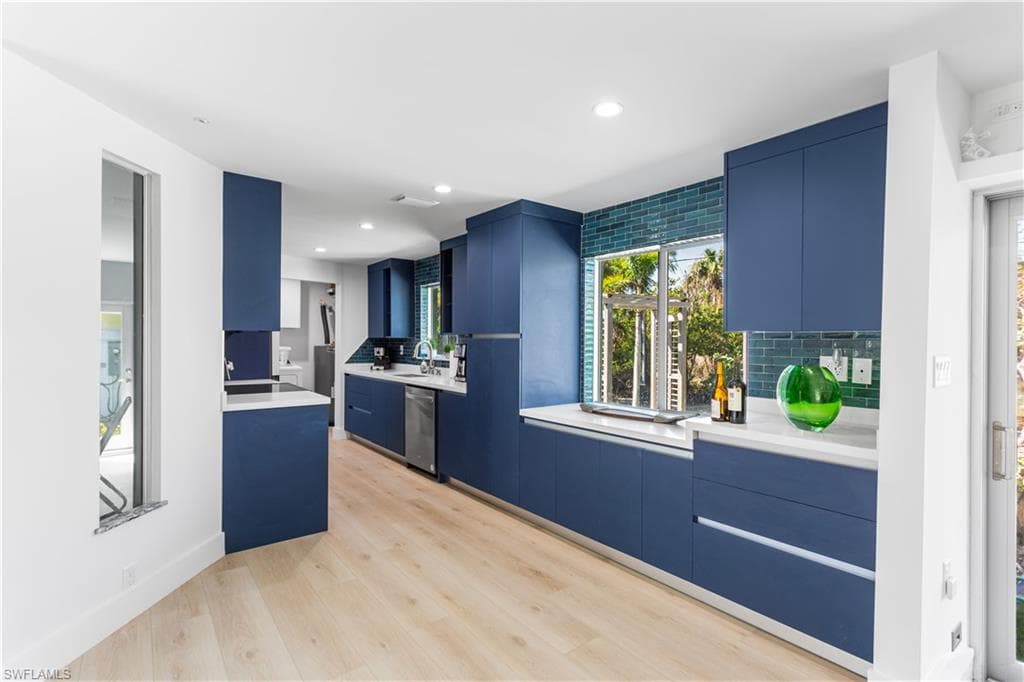 240 Southwinds DR-7