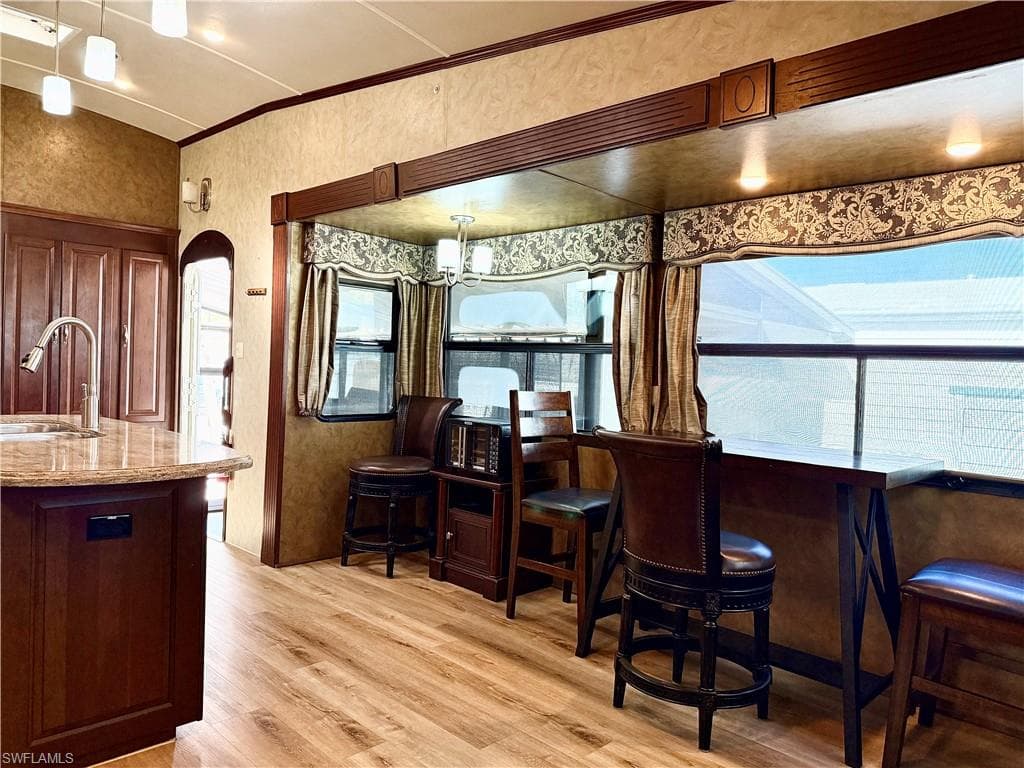 460 Vanda Sanctuary-15