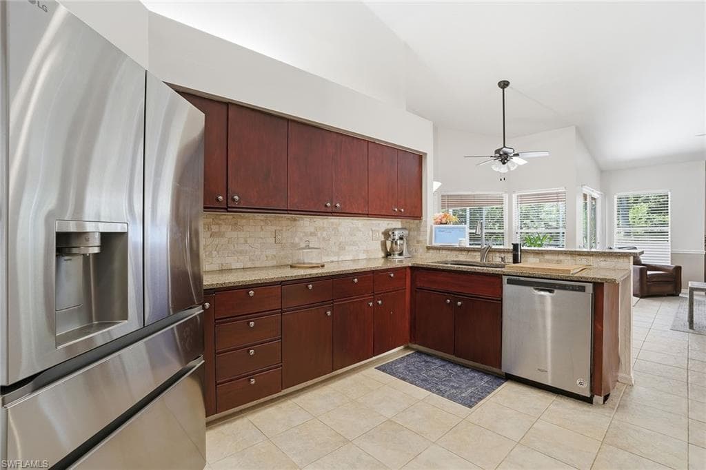 8128 Breton CIR-42