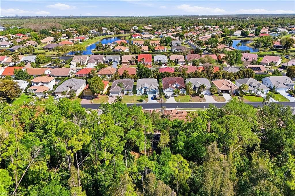 8128 Breton CIR-36