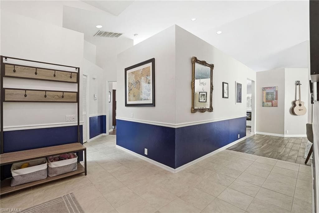 8128 Breton CIR-5