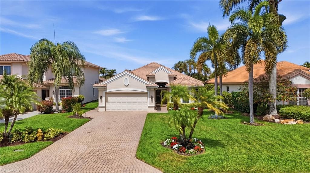 6039 Fairway CT-1