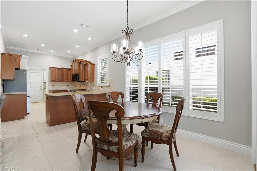 6039 Fairway CT-9