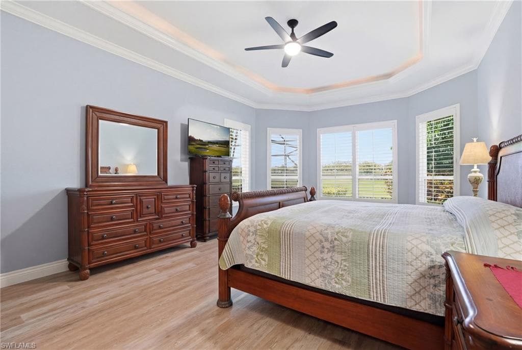 6039 Fairway CT-14